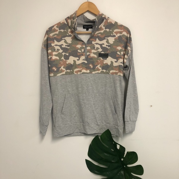Simply Southern Camo Pullover - Picture 2 of 6